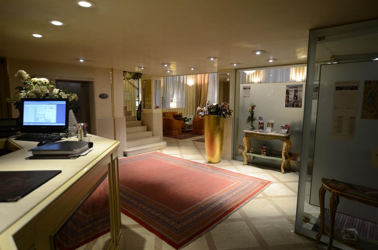 Hotel San Luca Verona Esterno foto